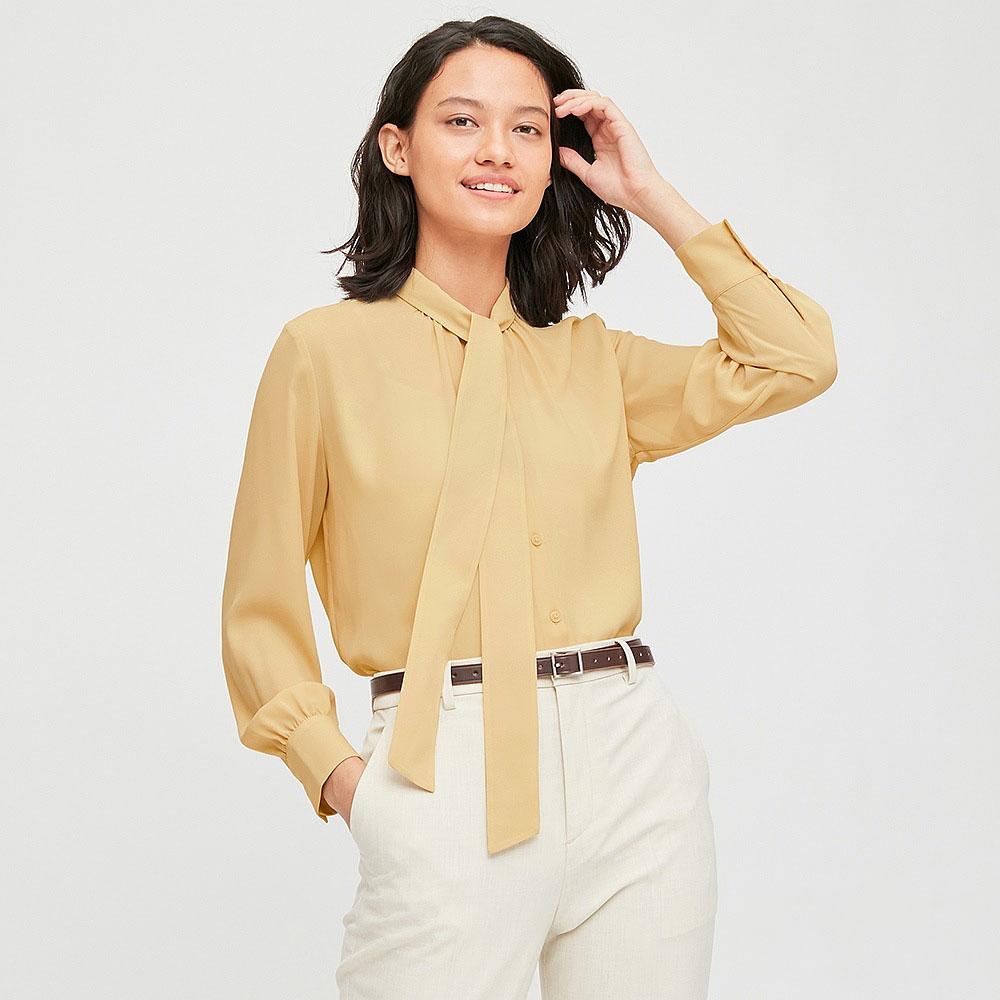uniqlo button up