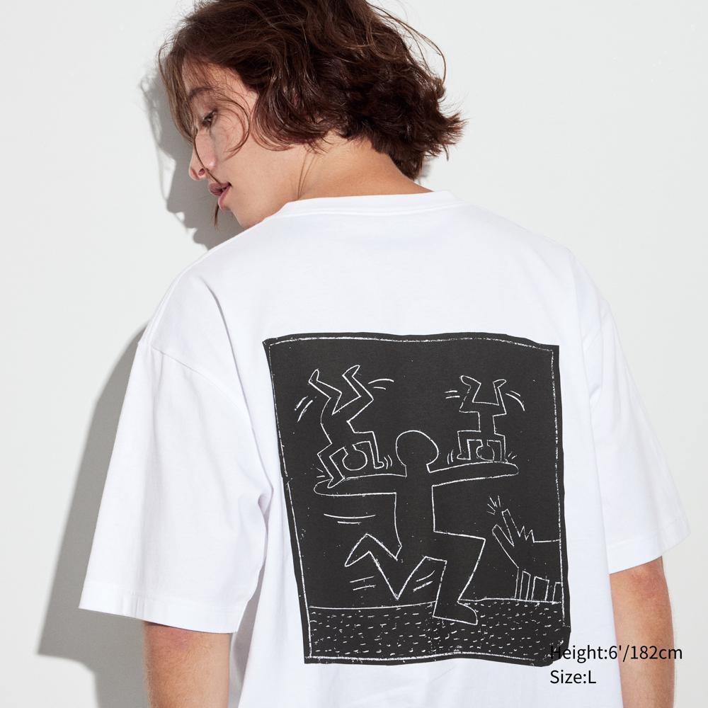white & gray graphic tee